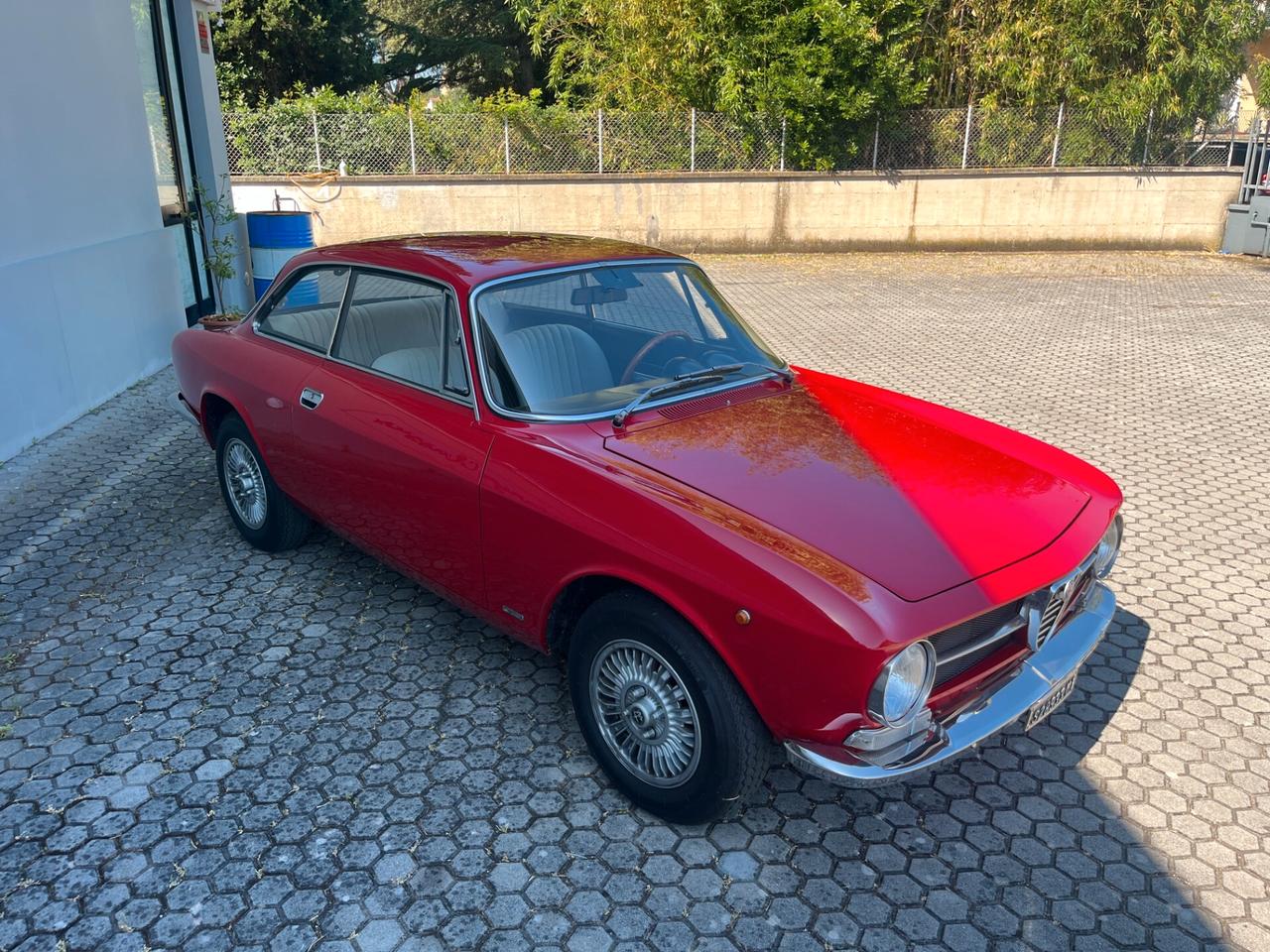 Alfa Romeo GT Junior 1300