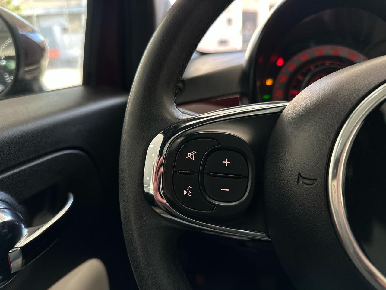 Fiat 500 1.0 hybrid Dolcevita 70cv