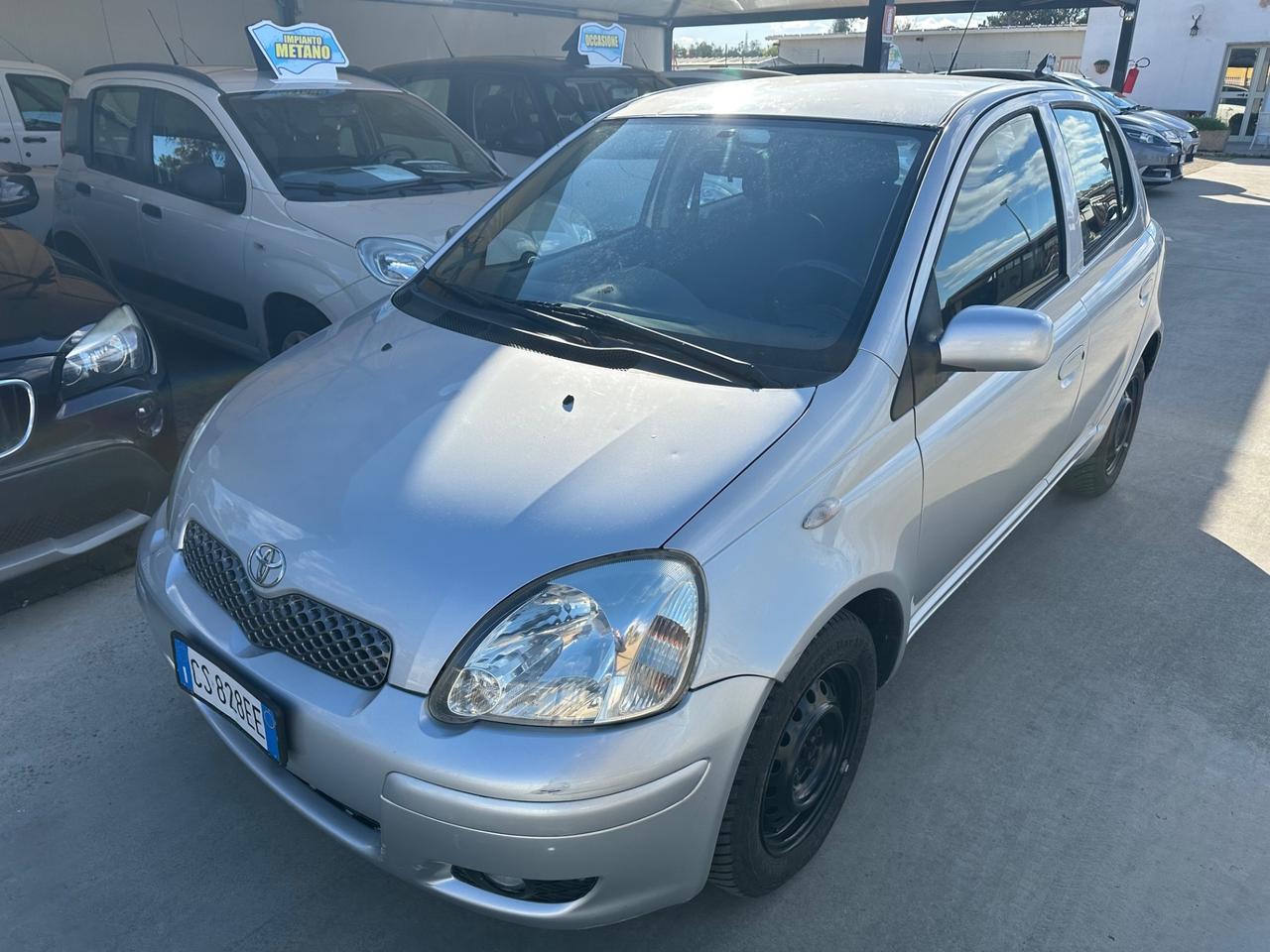 Toyota YARIS 1.0 BENZINA 2005 - SOLO 120 MILA KM