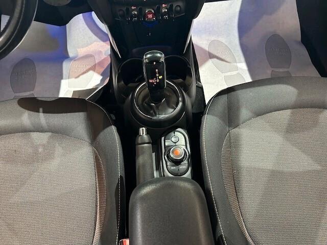 MINI Cooper D 1.5 Hype 5p automatica *NEOPATENTATI*