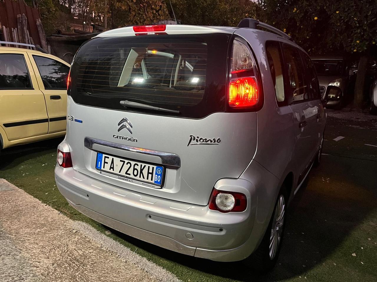 Citroen C3 Picasso BlueHDi 100 Exclusive FINE 2015