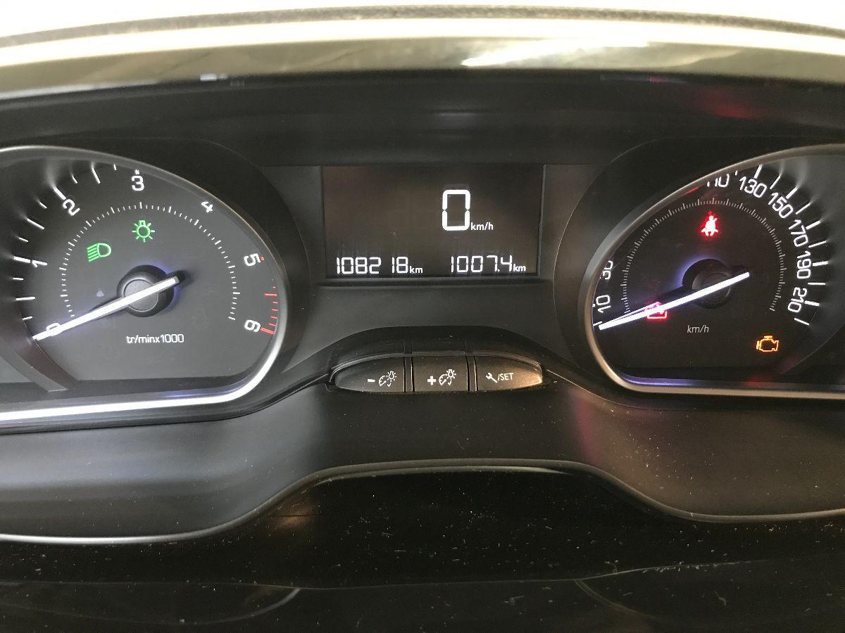 PEUGEOT 2008 1.6 BlueHDi 75 CV Active