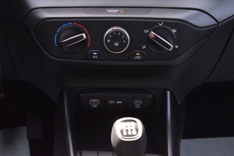 Hyundai i20 i20 1.2 MPI MT Connectline