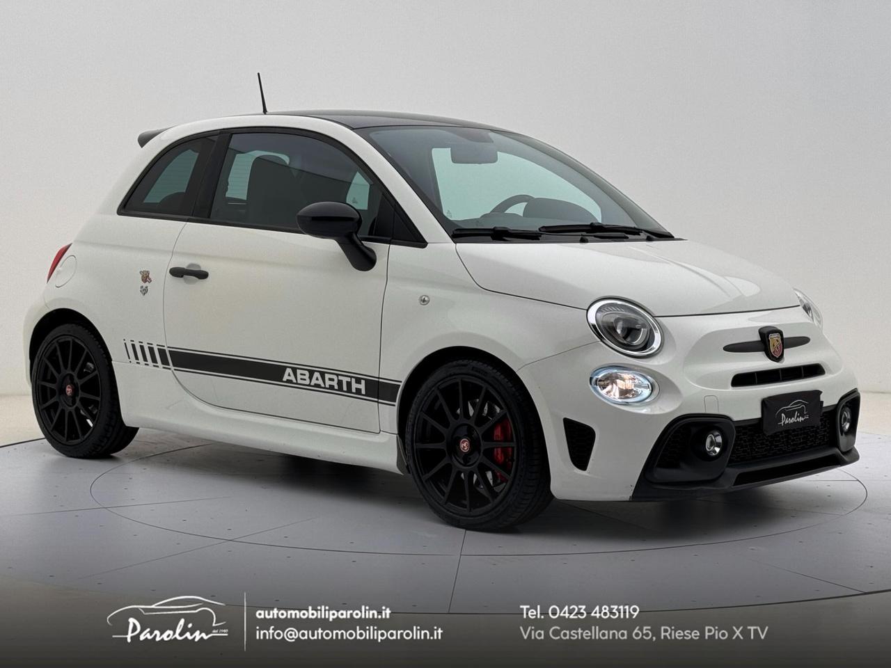 Abarth 595 1.4 t-jet esseesse 180cv Akrapovic-Black pack