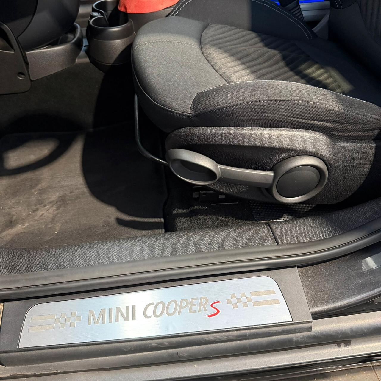 Mini Cooper SD 2.0D ALL4 AUTOMATICA NEOPATENTATI EURO 6