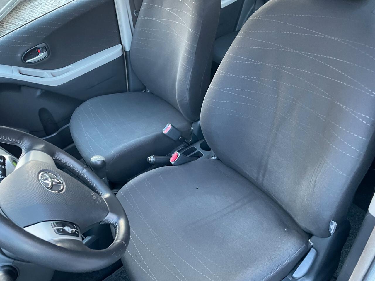 Toyota Yaris 5p 1.0 Sol NEOPATENTATI FULL OPTIONAL