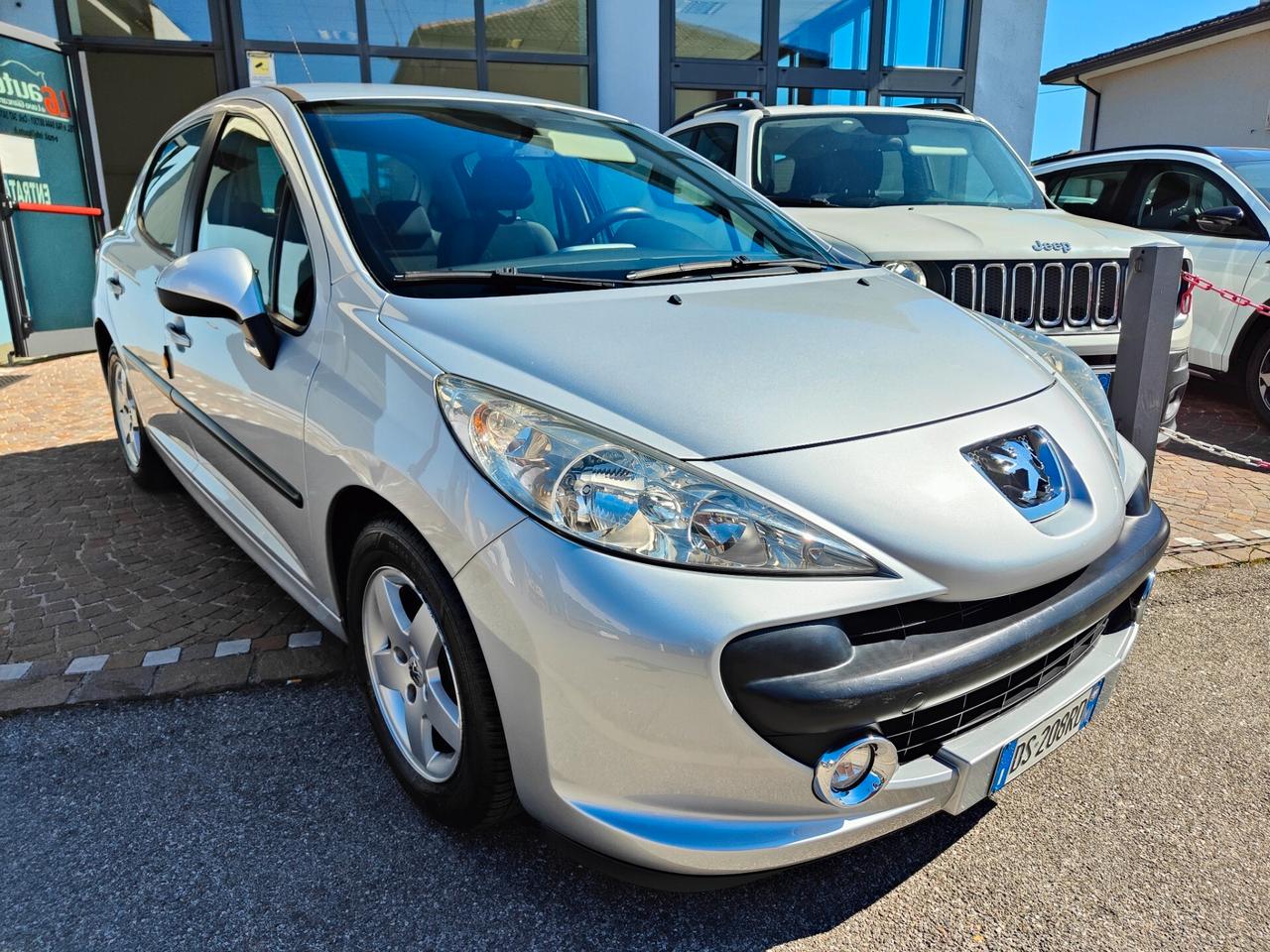 Peugeot 207 1.4 VTi 95CV 5p. X Line