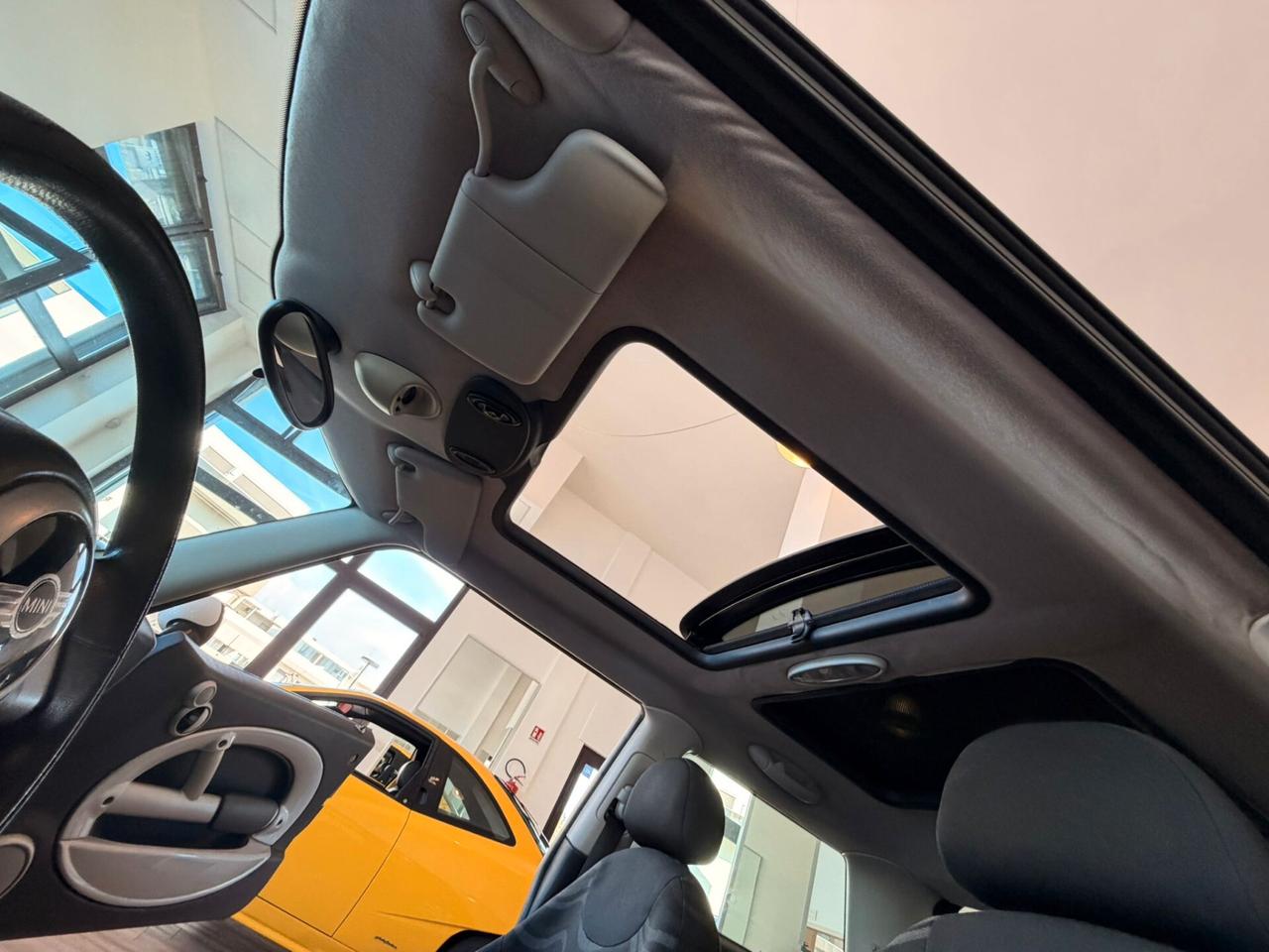 Mini 1.6 16V One