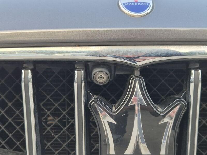Maserati Ghibli 3.0 V6 Granlusso 250cv auto
