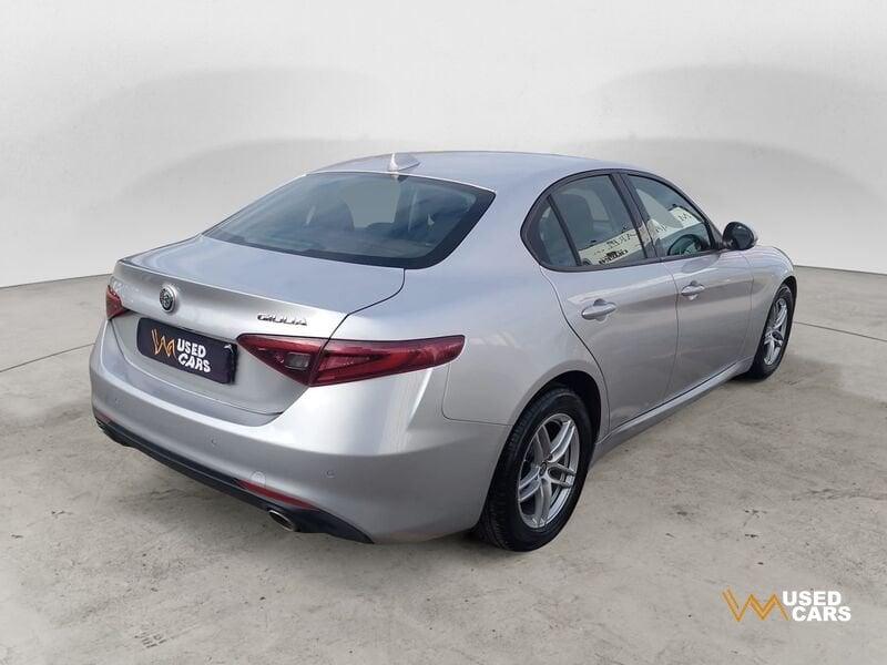 Alfa Romeo Giulia 2.2 Turbo AT8 150CV Business