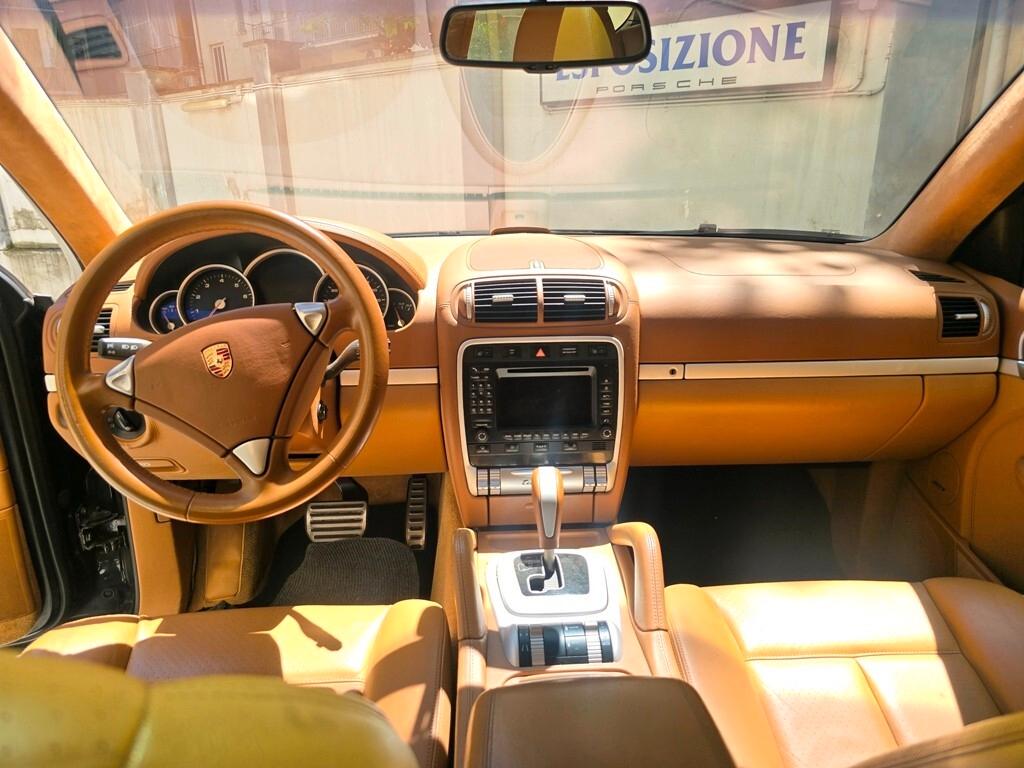 Porsche Cayenne 4.5 cat Turbo S BOOK SERVICE/ASI/CRS