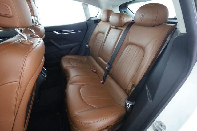 MASERATI Levante Levante V6 350 CV AWD