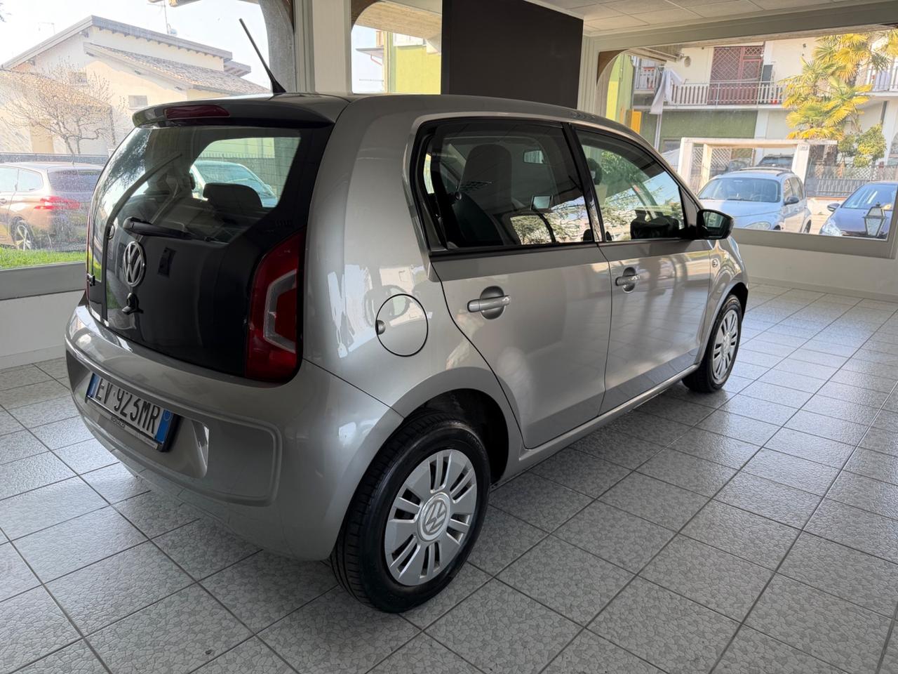 Volkswagen up! 1.0 75 CV 5p. high