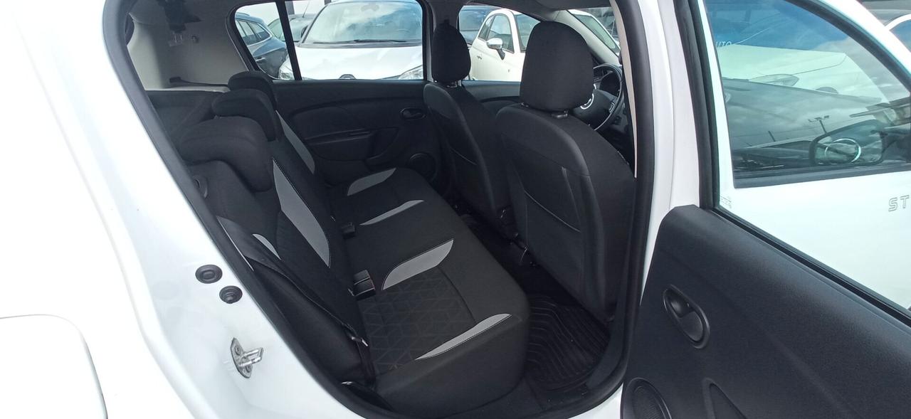 Dacia Sandero Stepway GPL DI SERIE - PRESTIGE
