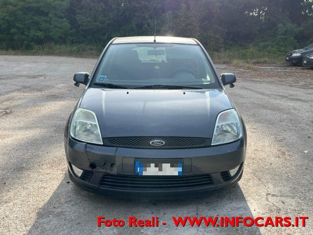 FORD Fiesta 1.2 16V 5p. Collection--- METANO---