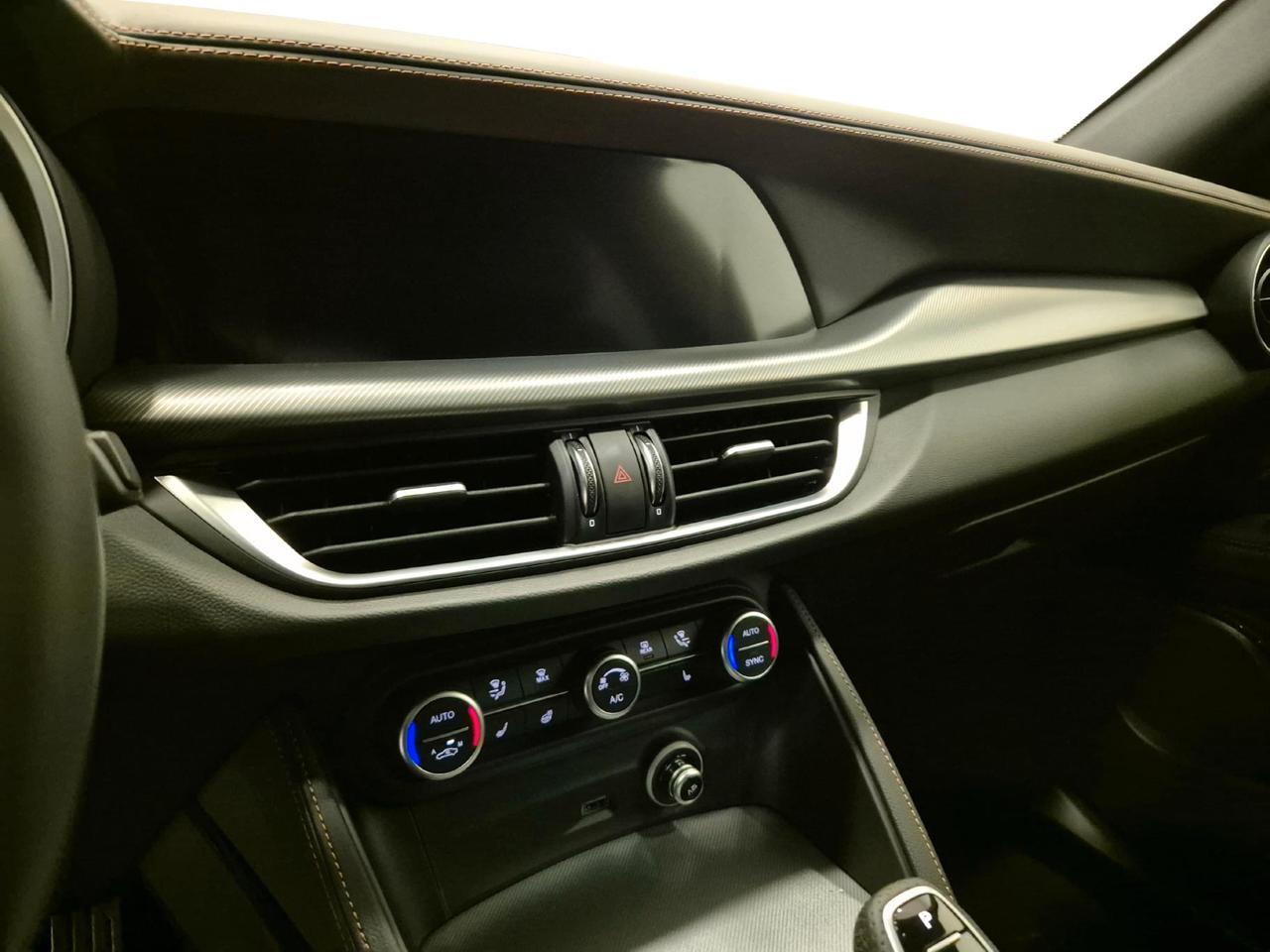 ALFA ROMEO Stelvio 2.2 Turbodiesel 210 CV AT8 Q4 Intensa MY2025