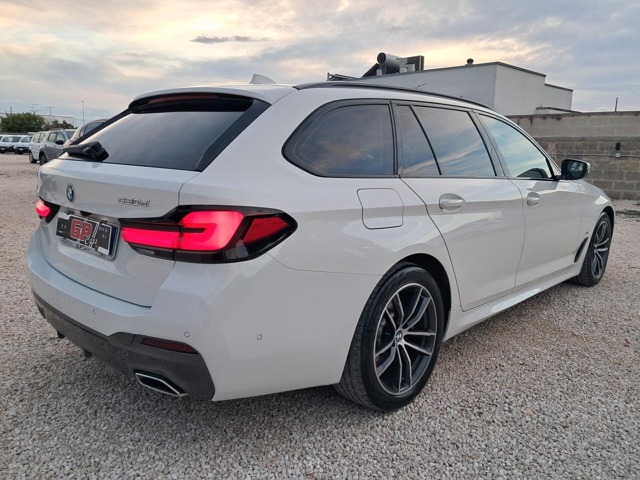 Bmw530Touring-M-SPORT-249cv-VIRTUAL*PELLE*LED*