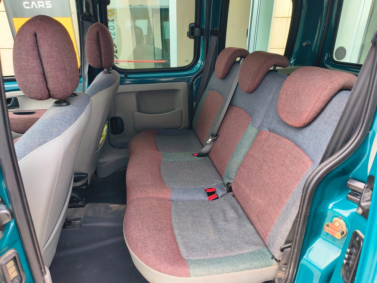 Renault Kangoo 1.6 16V cat 4x4 4 porte Authentique