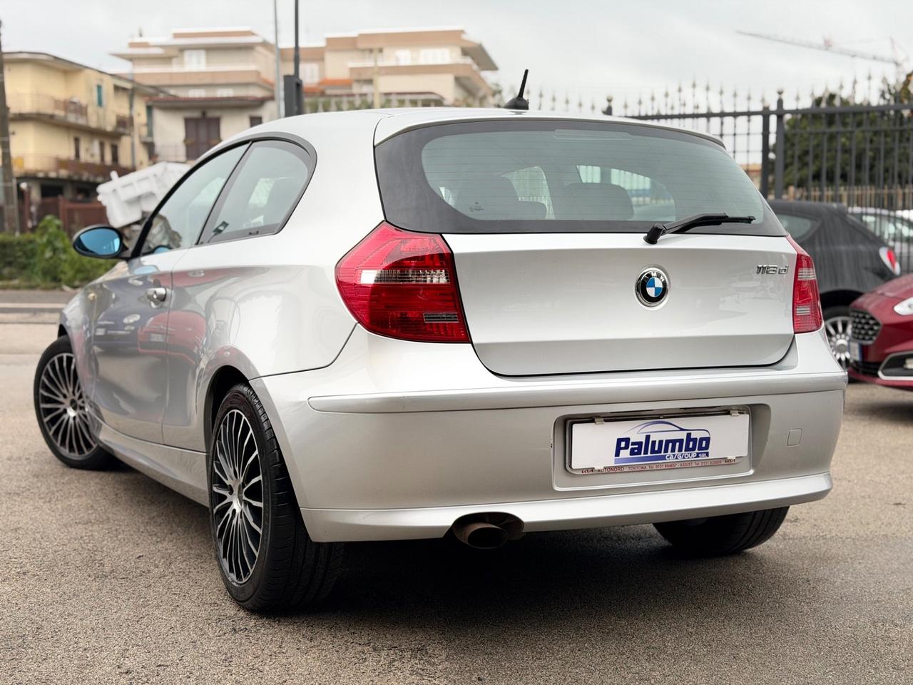 Bmw 118 118d cat 3 porte Futura PARI AL NUOVO