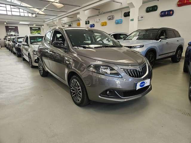 Lancia Ypsilon Ypsilon 1.0 firefly hybrid Platino s&s 70cv
