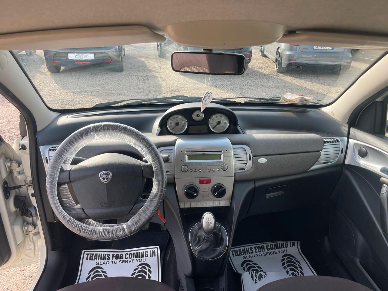 Lancia Ypsilon 1.2 New Oro