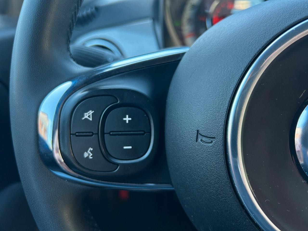 Fiat 500 C 1.0 Hybrid Dolcevita OK NEOPATENTATI