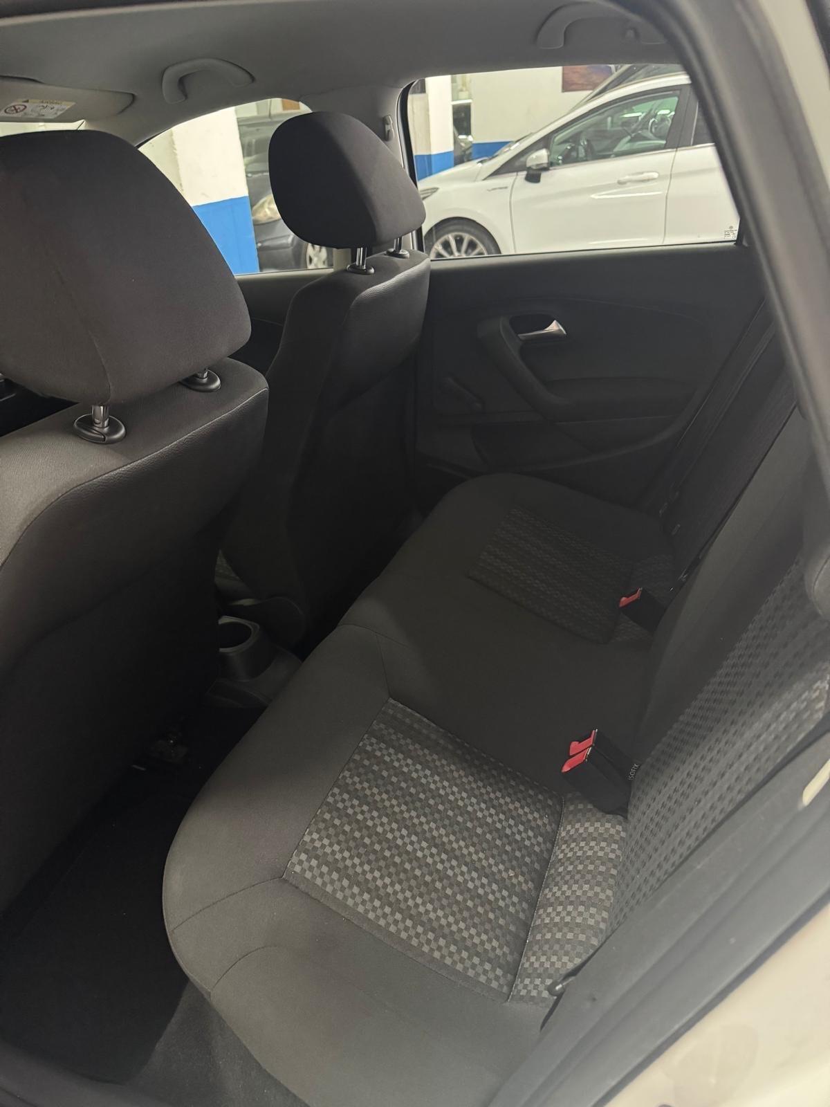 Volkswagen Polo 1.4 TDI 5p. Business