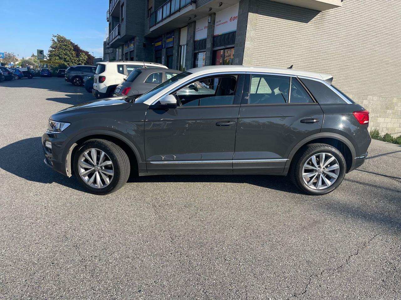 Volkswagen T-Roc 1.0 TSI Style 115cv NEOPATENTATI