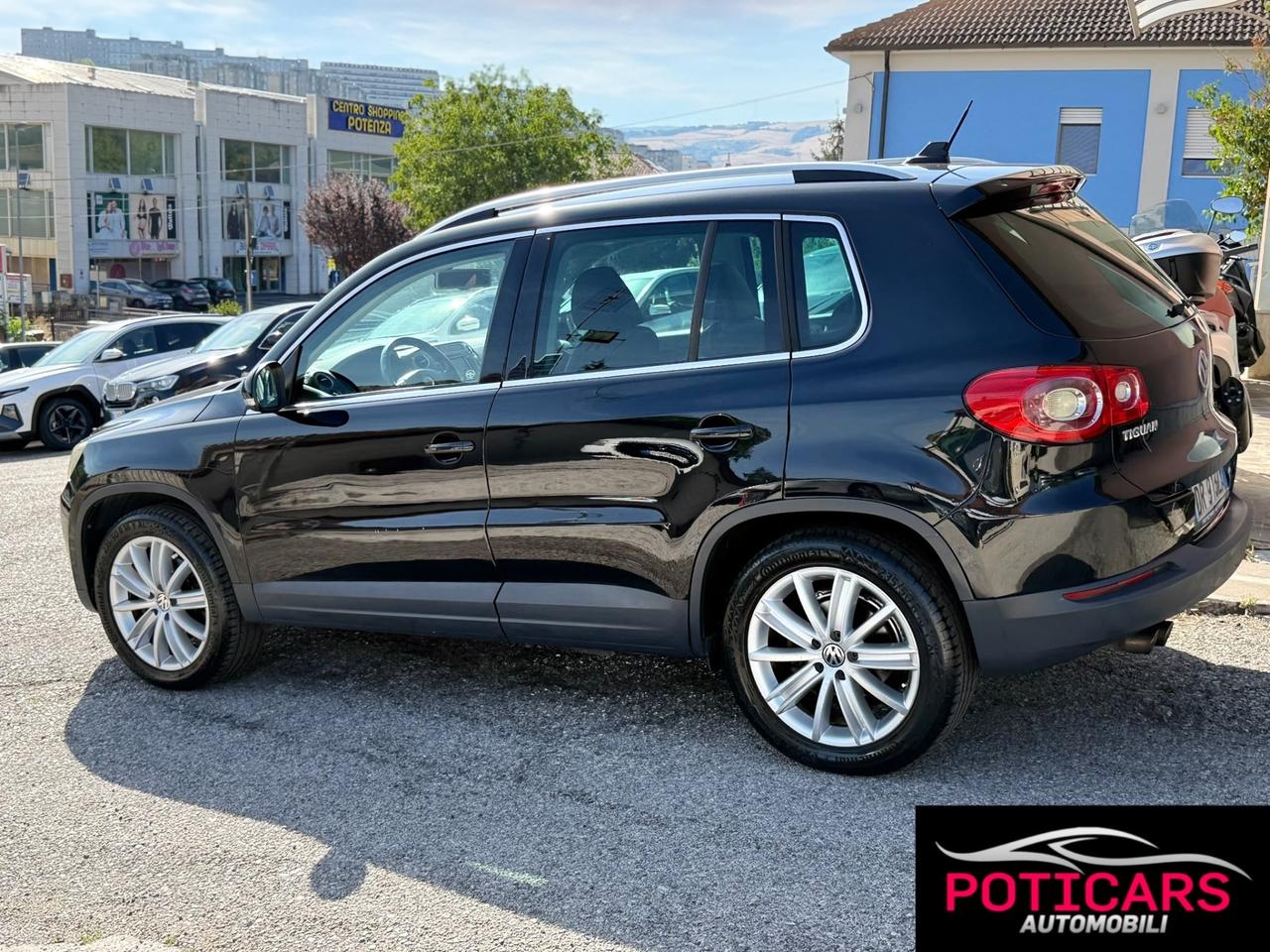 Volkswagen Tiguan 2.0 16V TDI DPF Track & Field (28°)
