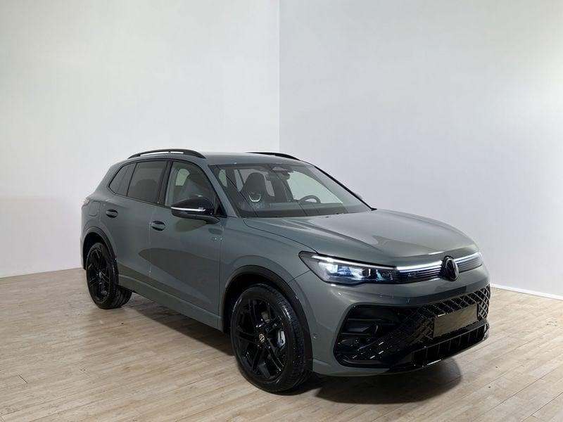 Volkswagen Tiguan 2.0 TDI 150 CV EVO SCR DSG R-Line