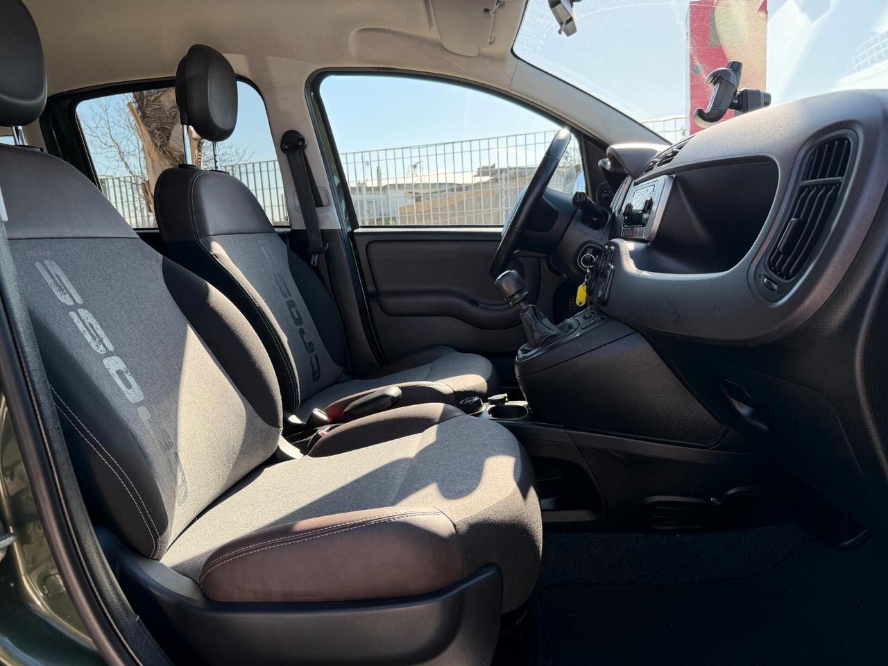 FIAT PANDA CROSS 4x4 2020 900 BENZINA 85 CV