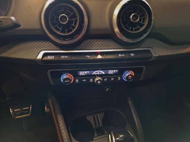 AUDI Q2 30 TDI S tronic S line Edition