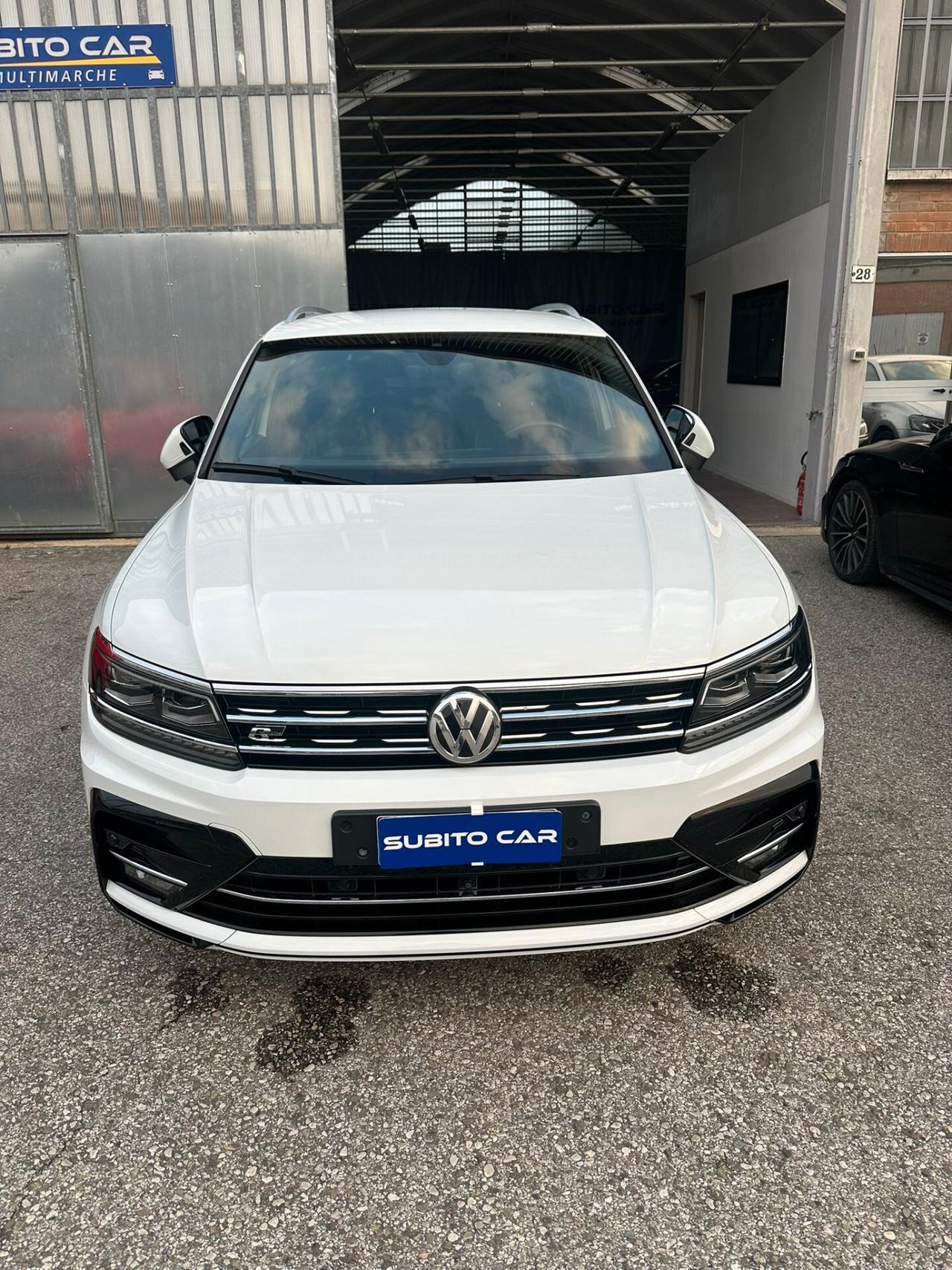 Volkswagen Tiguan 2.0 TDI SCR DSG R-LINE PACK COMPLETO