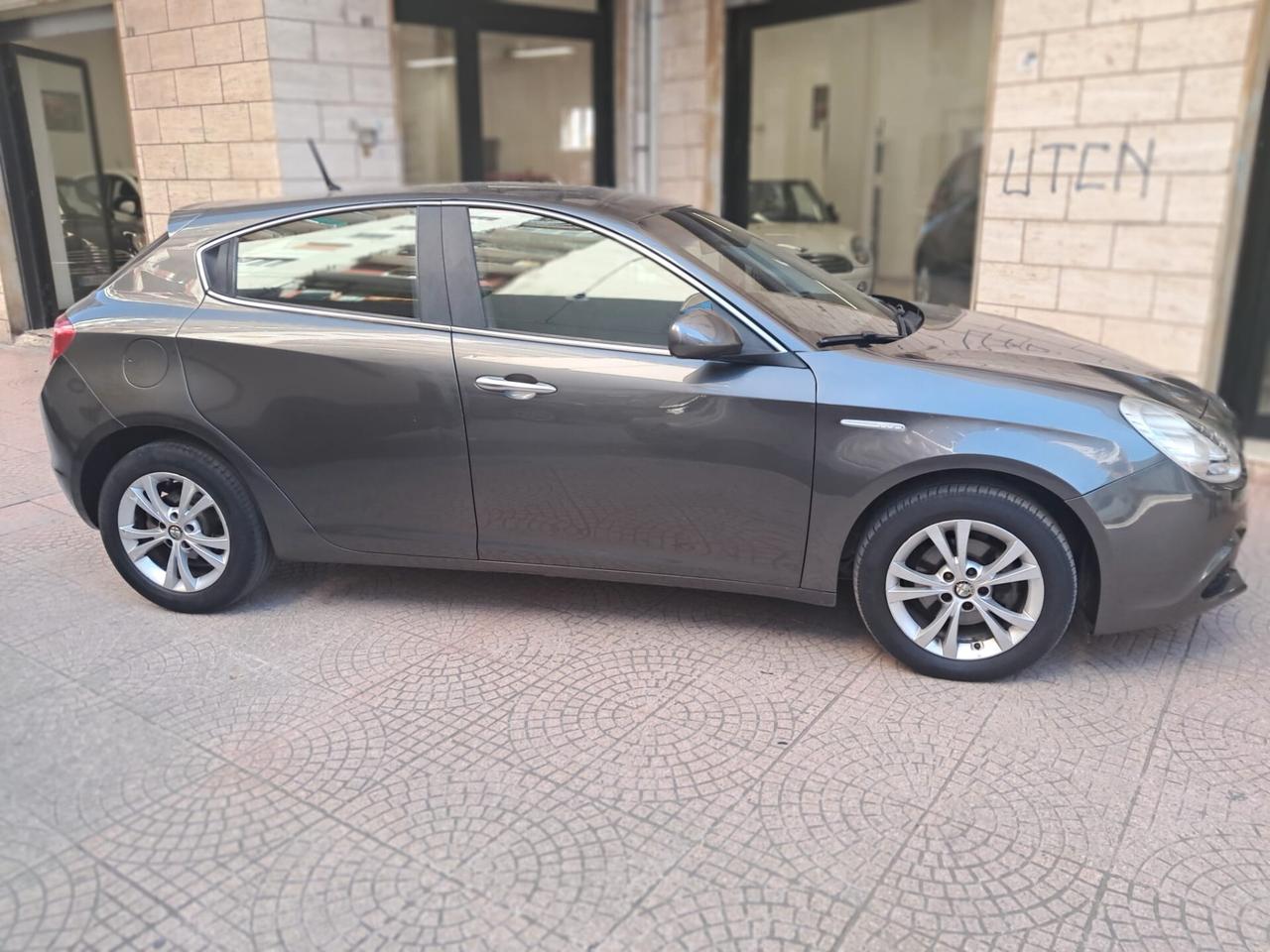 ALFA ROMEO GIULIETTA 1.6 JTD-m-NROPATENTATI-Ruro6990