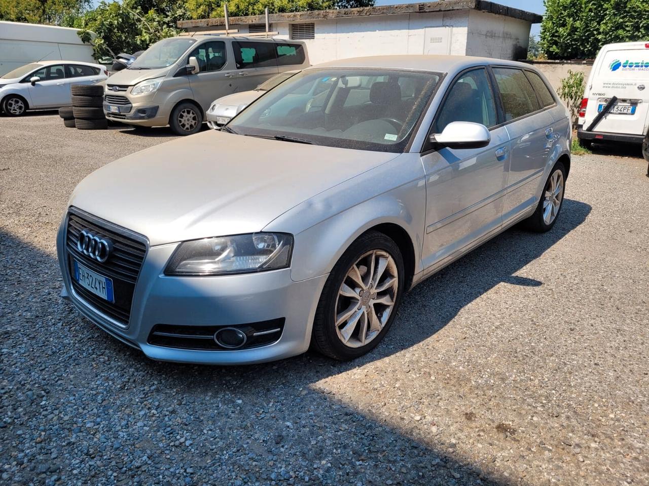 Audi A3 SPB 1.6 TDI 105 CV Fap intasato