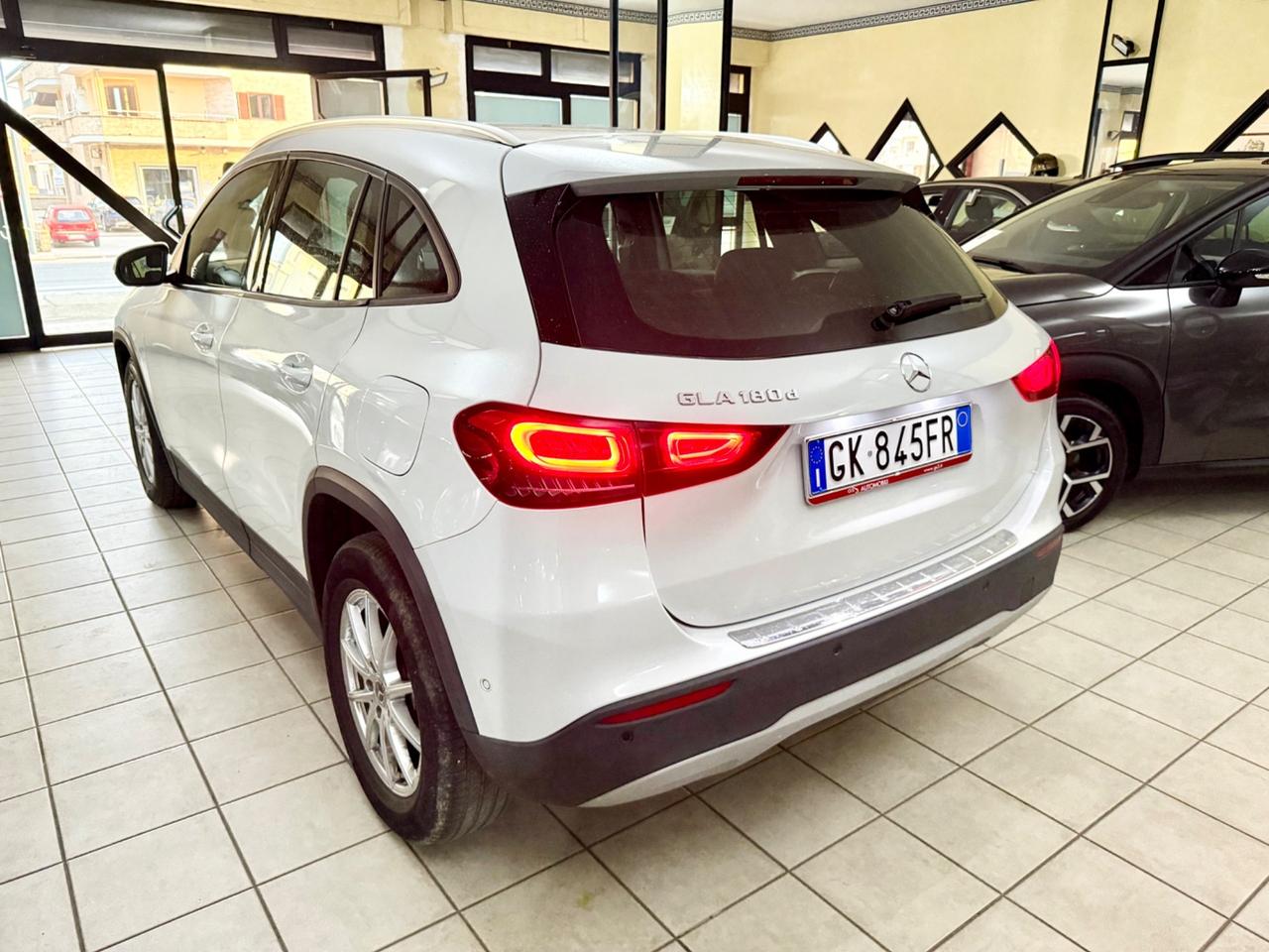 Mercedes-benz GLA 180 d Automatic Business Extra