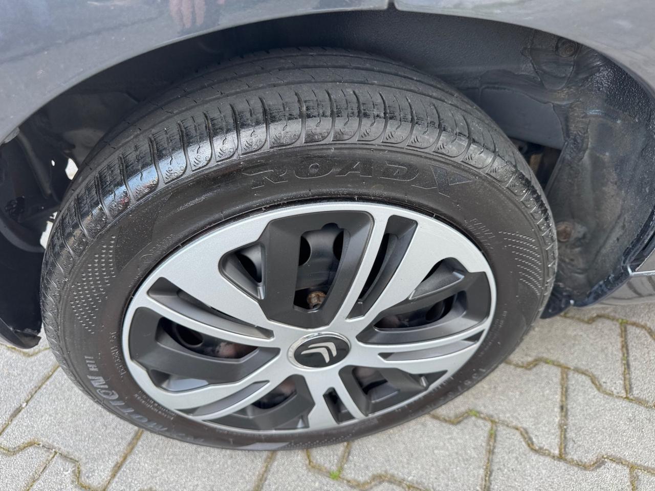 Citroen C1 1.0 5 porte automatica