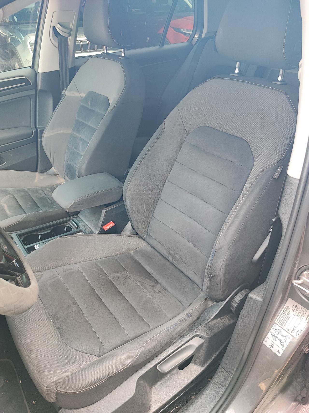 Volkswagen Golf Business 1.4 TGI DSG 5p. Highline BlueMotion