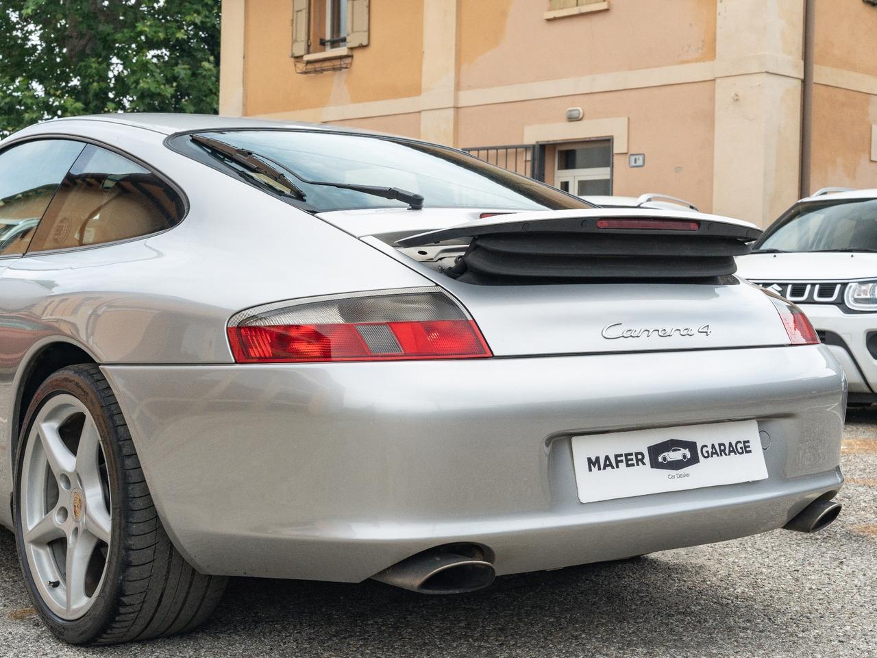 Porsche 911 Carrera 4 cat Coupé