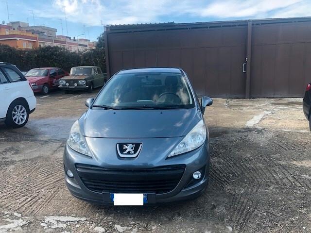 Peugeot 207 1.4 8V 75CV 5p. X Line ECO GPL