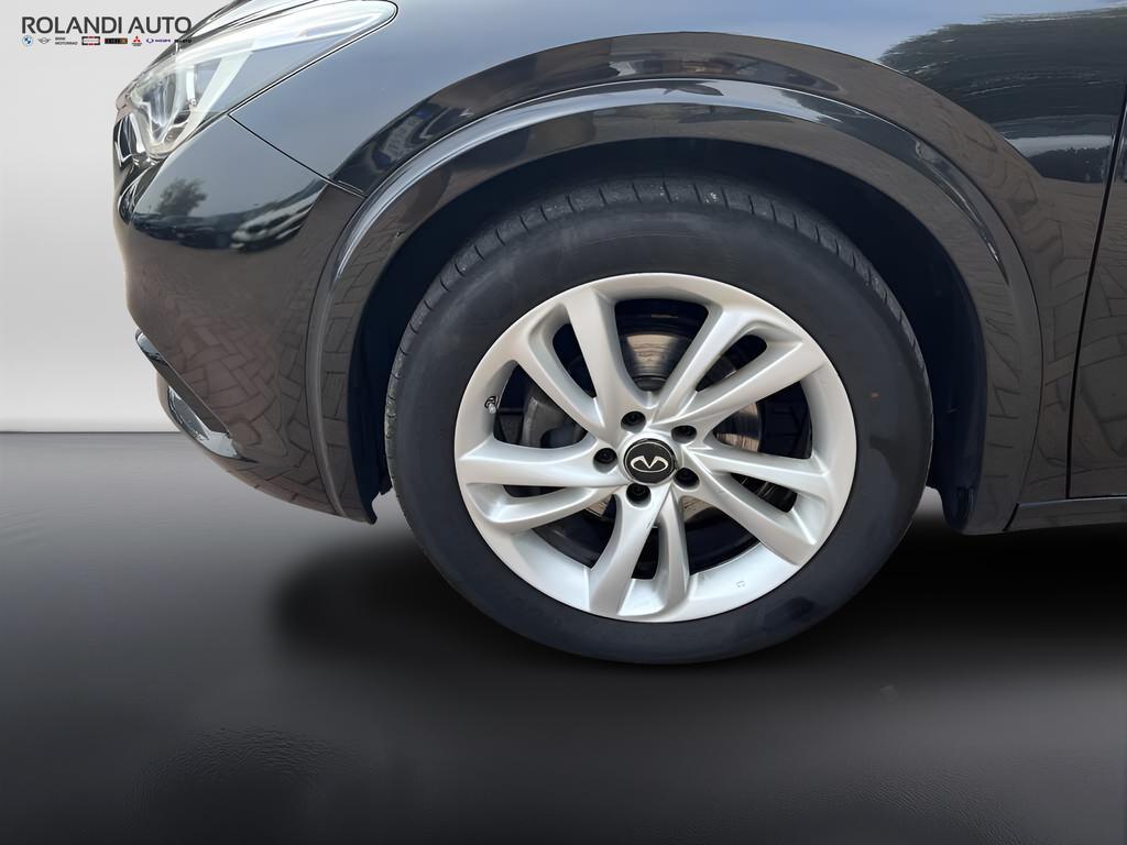Infiniti Q30 1.5 D Premium Tech