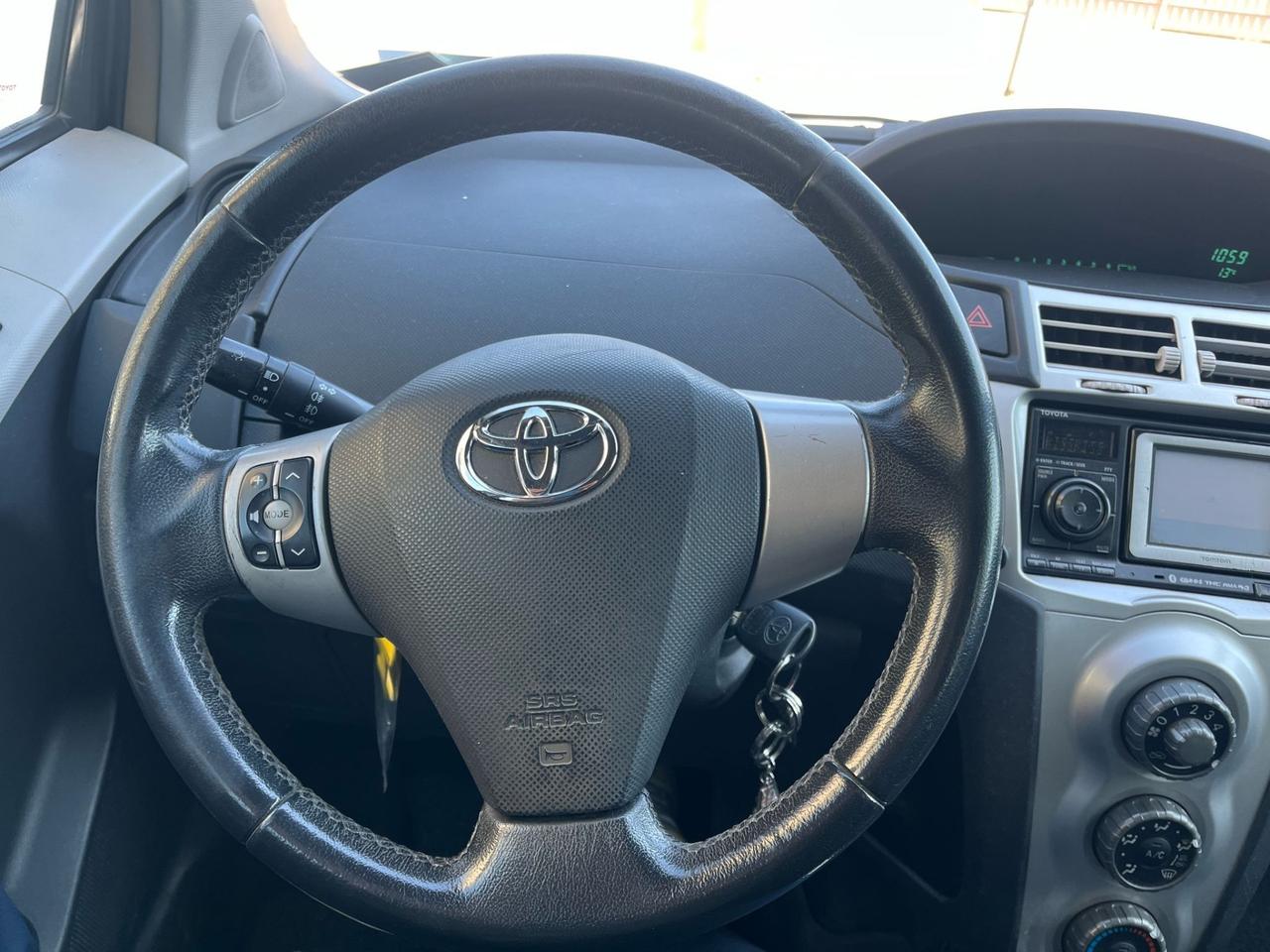 Toyota Yaris 1.4 D-4D 5 porte Sol