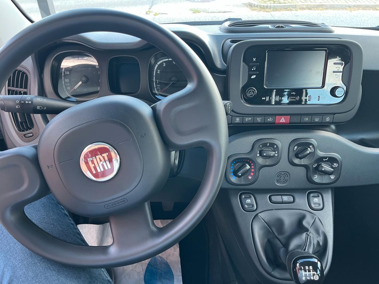 Fiat Panda 1.0 FireFly Hybrid - 9.600km - 2023