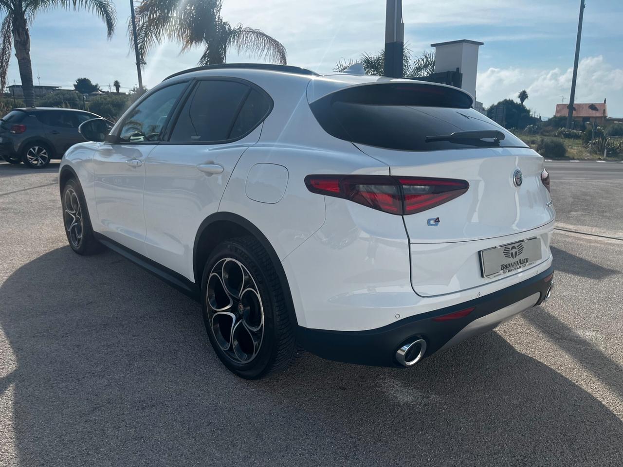 Alfa Romeo Stelvio 2.2 Turbodiesel 210 CV AT8 Q4 Executive