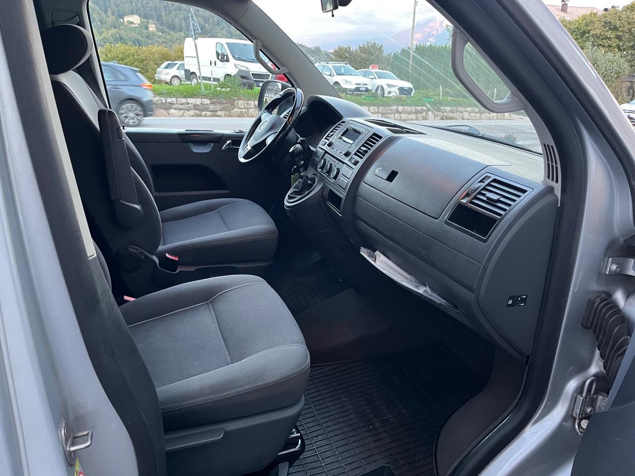 Volkswagen Multivan 2.0 TDI 140CV Comfortline