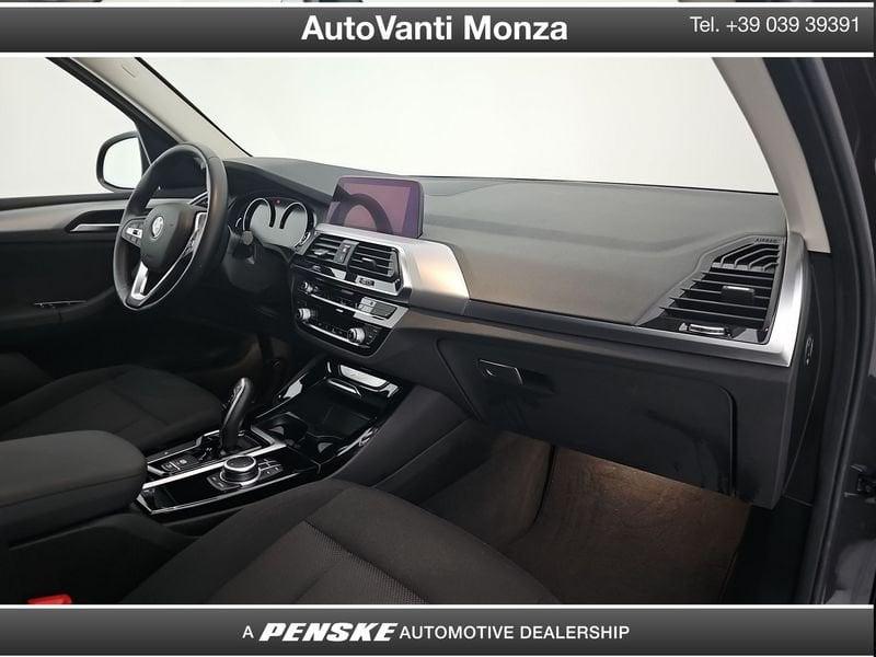 BMW X3 sDrive18d 48V Business Advantage
