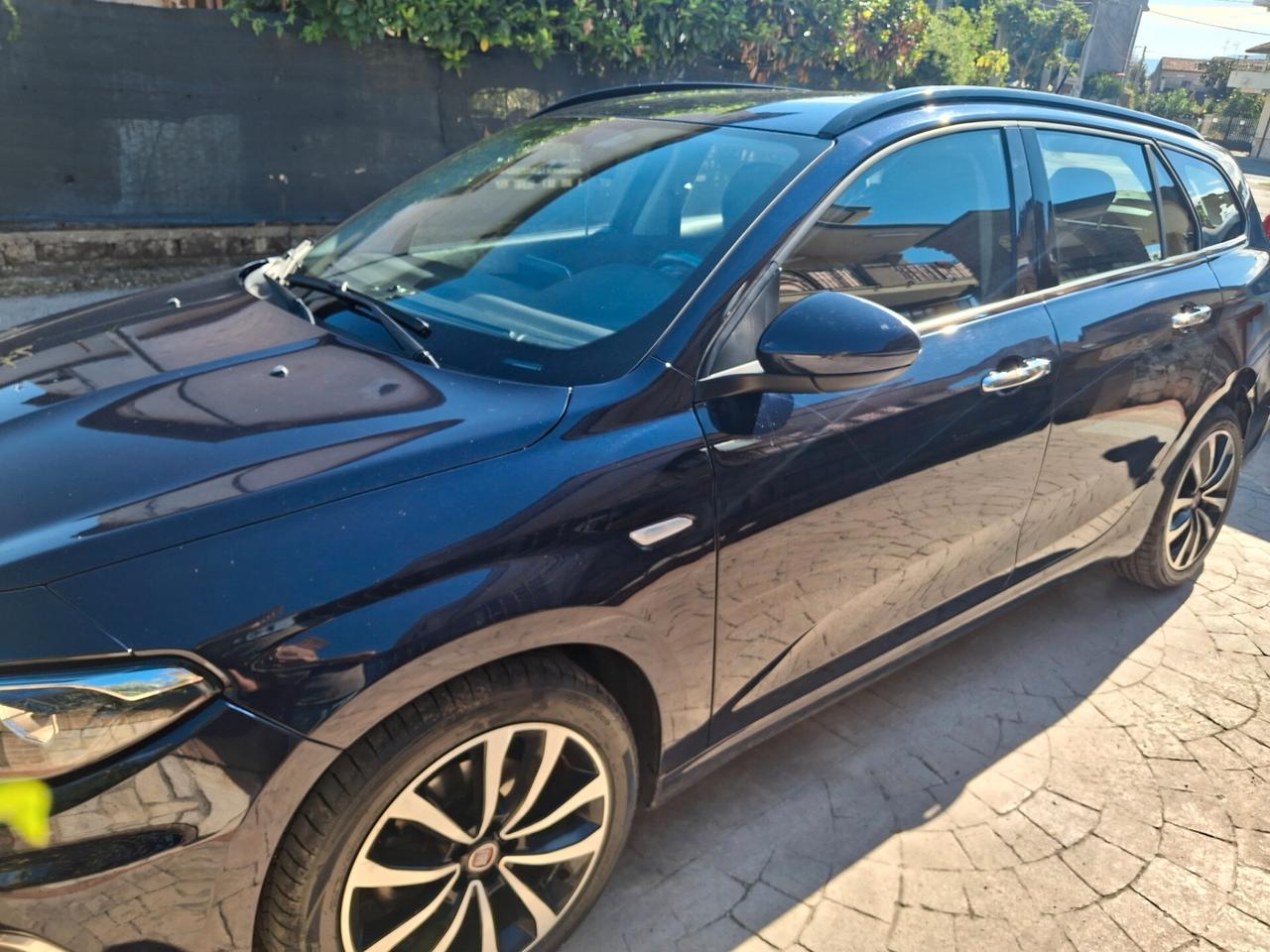 Fiat Tipo 1.6 Mjt S&S SW Lounge