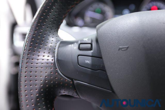 PEUGEOT 2008 1° SERIE PURETECH TURBO 110 EAT6 S&S GT LINE