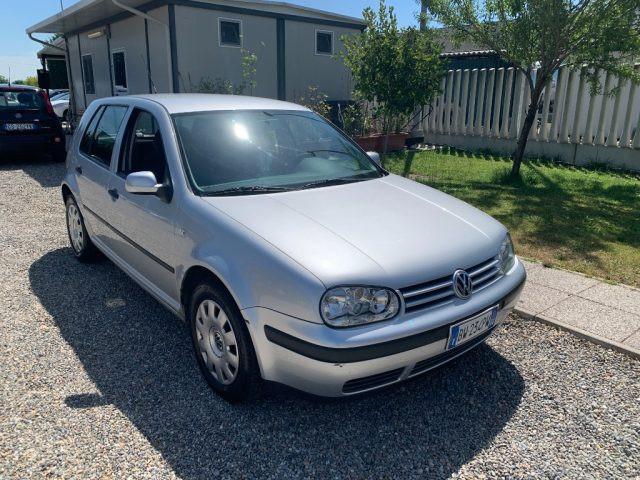 VOLKSWAGEN Golf 1.6 16V cat 5 porte Highline