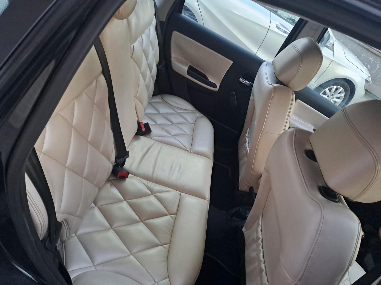 Citroen C3 1.1 Gold by Pinko